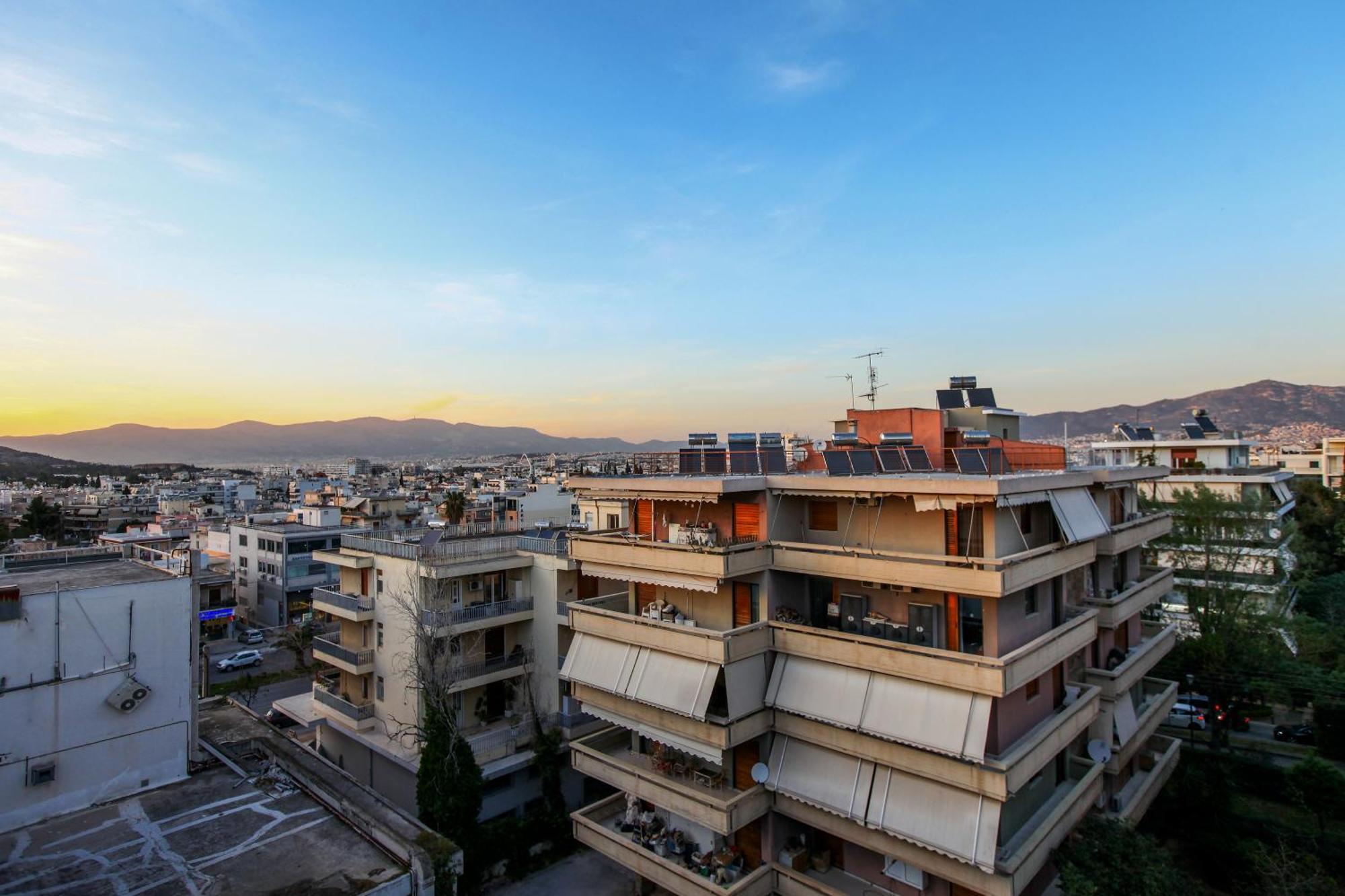 Loft Condo Next To Metro Station. Amazing View! Athen Eksteriør billede